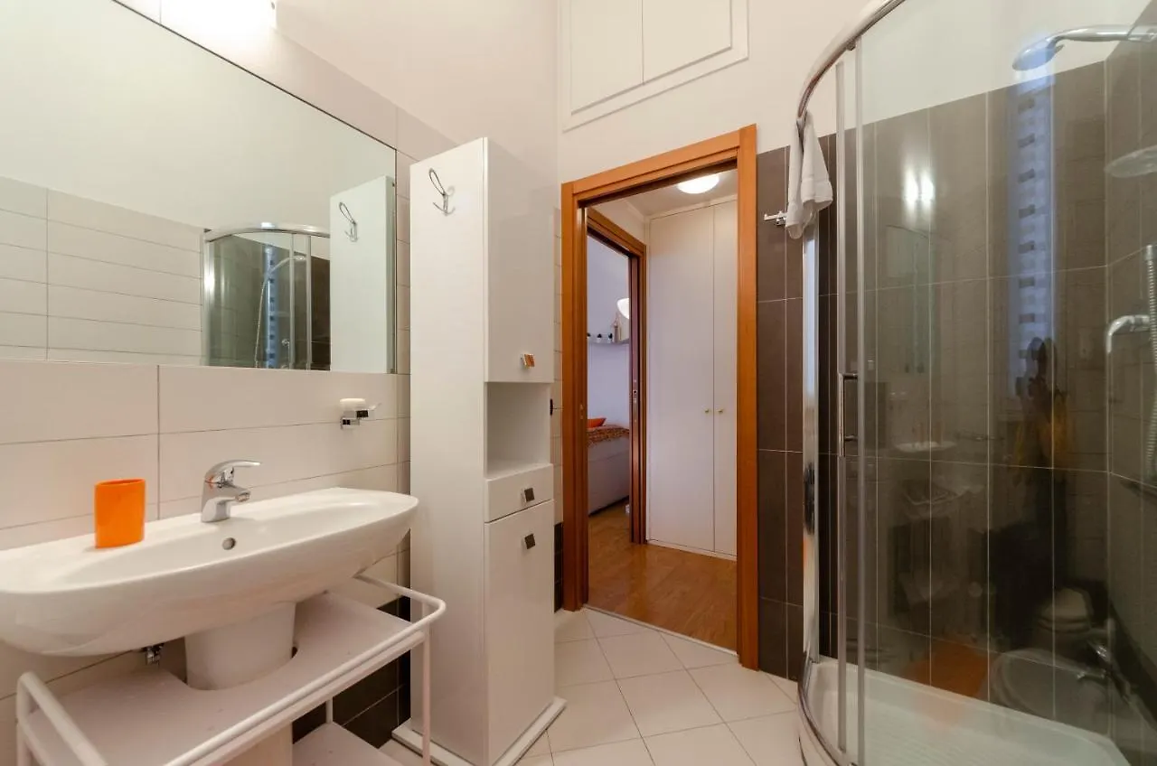 Joivy Apt For 4, Metres From Beach, In Sestri Levante Apartment