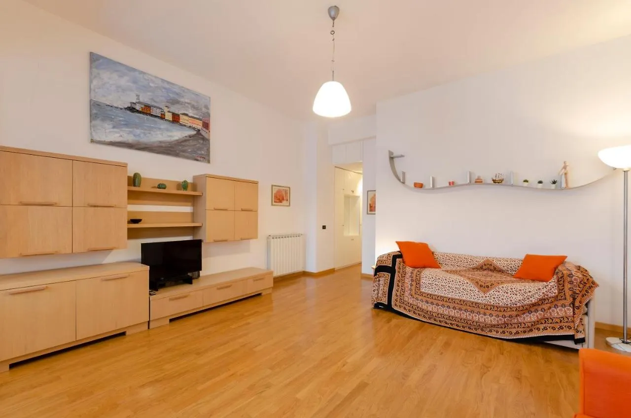 Apartment Joivy Apt For 4, Metres From Beach, In Sestri Levante Italy